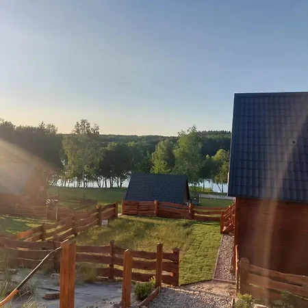 Casa de Férias Kaszubskie Nad Jeziorem Bluj Glodowo (Koscierzyna)